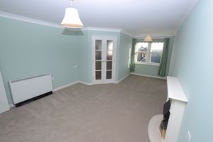 Lounge- click for photo gallery